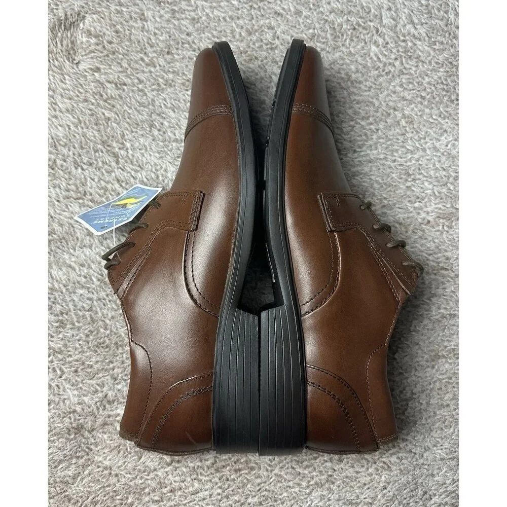 Clarks Cap Toe Oxford Lite Brown Leather Dress Shoes Men’s Size 9 M